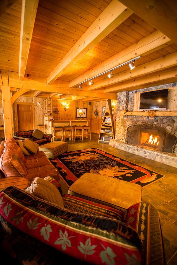 Bear Claw Lodge Kispiox Exterior foto